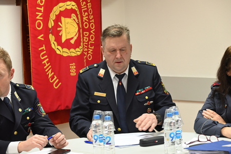 PGD Šmartno v Tuhinju tovarištvo ob vsakem klicu in pisku pozivnika (3)